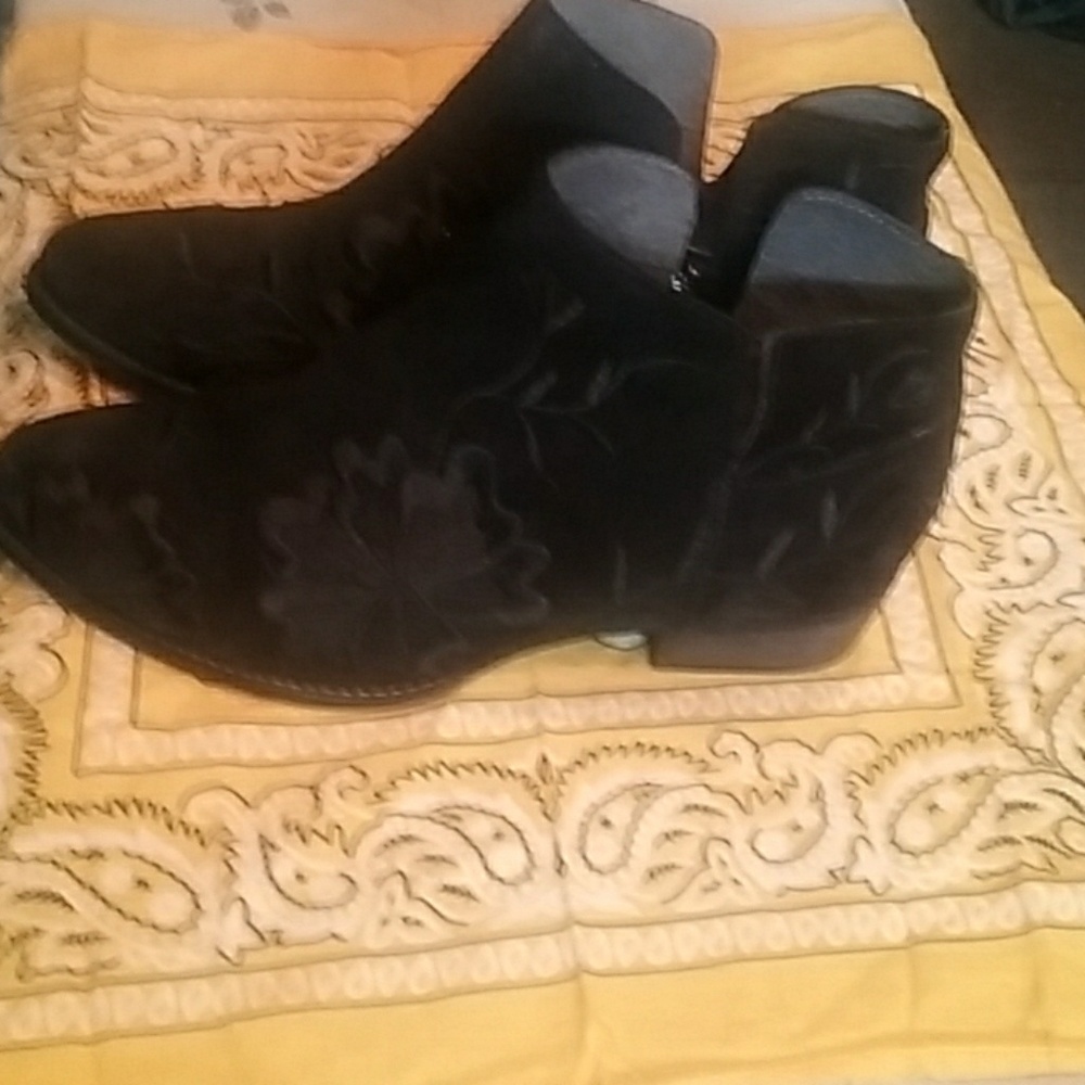 Seychelles size 8 black shoes
